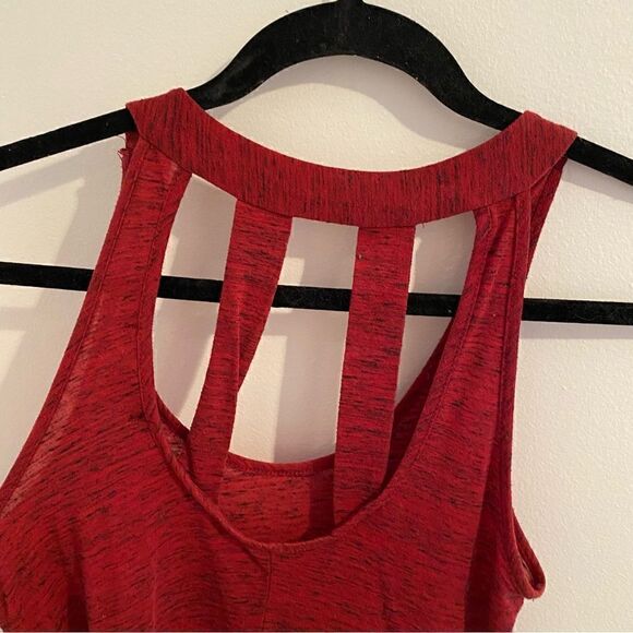 HAPPENING in the present h.i.p dark red tank top with back cut outs size small - Picture 4 of 5